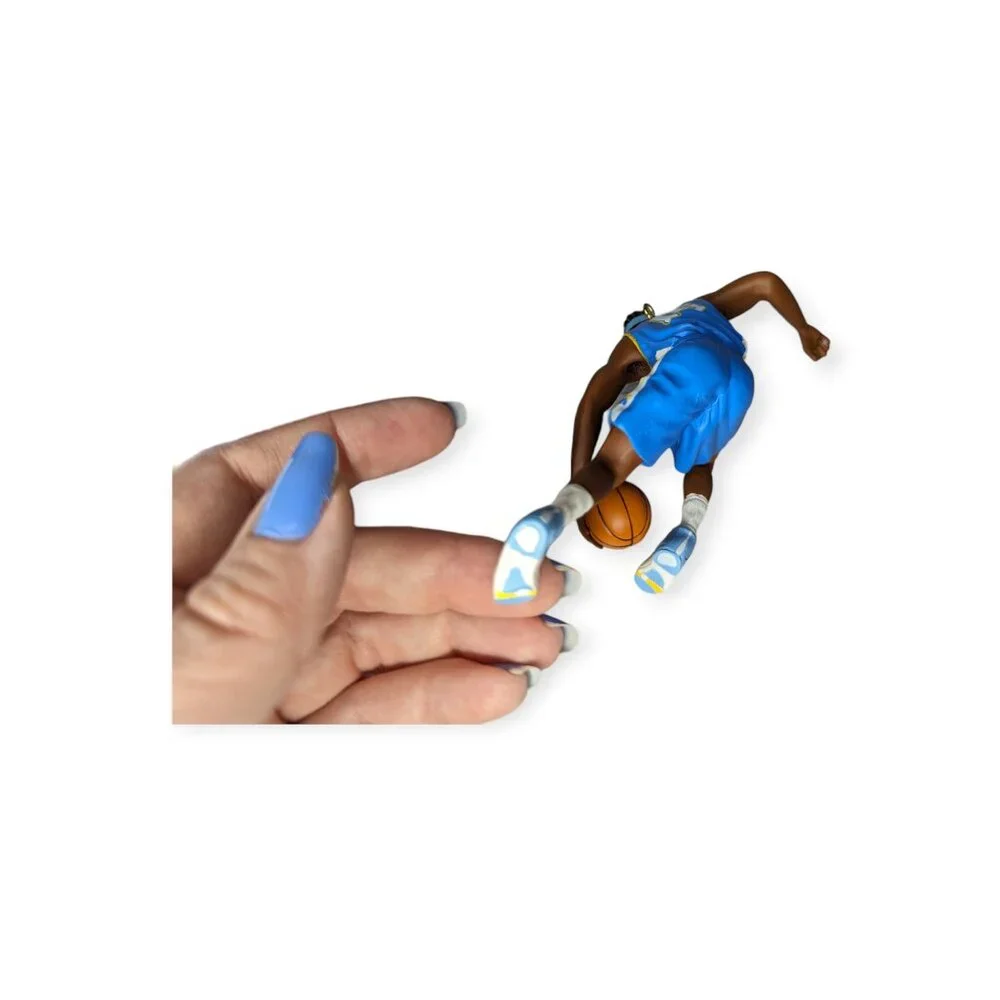 Hallmark Keepsake Ornament 2005 Carmelo Anthony Hoop Stars Collector Series